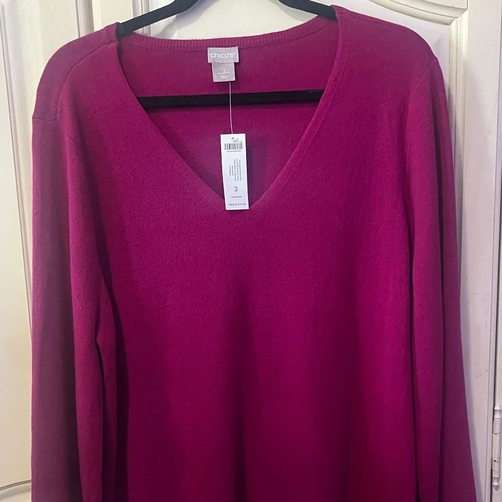 NWT. Chico's Fuchsia V-Neck Pullover Sweater. Chico's Size 3. Size 16 XL - Picture 2 of 8